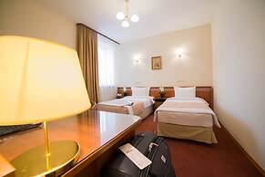 Hotel Empire