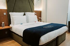Seven Dreams Suites