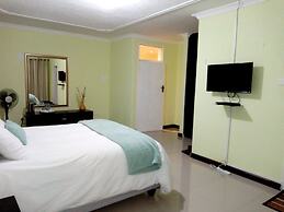 Sago Palm Executive Lodge