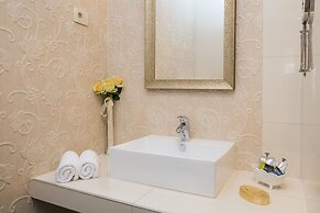 Romantic Luxury Rooms