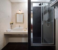 Romantic Luxury Rooms