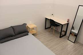 B Home - Hostel