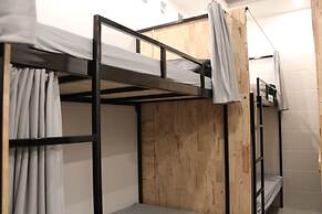 B Home - Hostel
