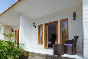 Adi Abian Villas