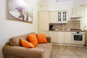 Palazzo Candido Suites & Apartment