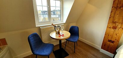 Angel Townhouse