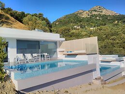 Fiore Suites