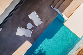 Fiore Suites