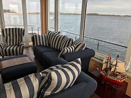 Hausboot Elandi