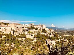Logis Hotel Le Blason de Provence