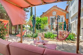 Logis Hotel Le Blason de Provence