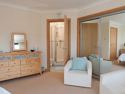 1 Crabshell Quay