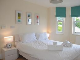 6 Combehaven