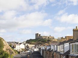 The Towers - Castell