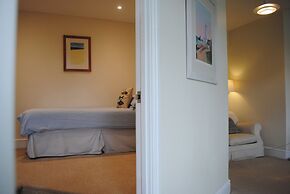 4 The Salcombe