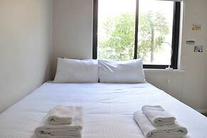 Comfortable 2 Bedroom With Serene Garden