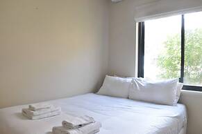 Comfortable 2 Bedroom With Serene Garden