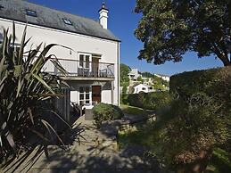1 Combehaven