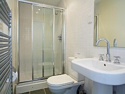 1 Combehaven