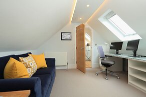 9 Dart Marina