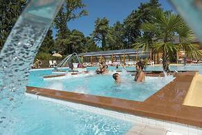 Camping La Pinède