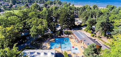 Camping La Pinède