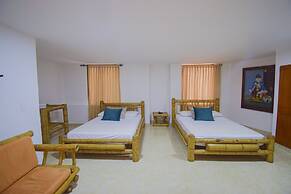 Hotel Toledo Plaza