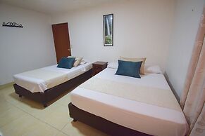 Hotel Toledo Plaza