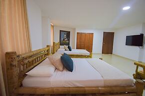 Hotel Toledo Plaza