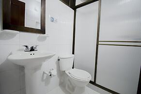 Hotel Toledo Plaza