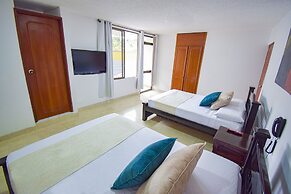 Hotel Toledo Plaza