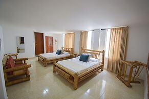 Hotel Toledo Plaza