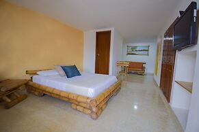 Hotel Toledo Plaza
