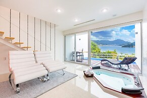 Geoje Star Marine Pool Villa Pension - V