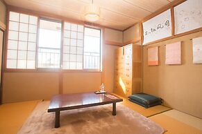 Minpaku Ambo