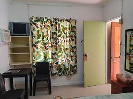 Cronin Inn by Cocotel