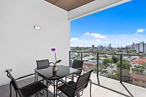 Peninsular GoldCoast