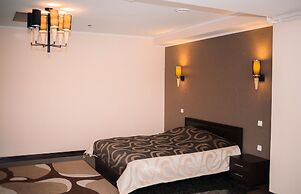 Mark Plaza Hotel