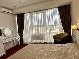 Mark Plaza Hotel