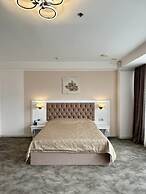 Mark Plaza Hotel