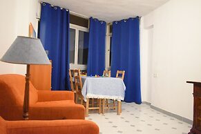 Apartment Low Cost Piscis 11