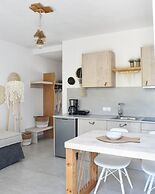 Angelos Boutique Suites