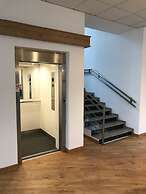 Well Hotel