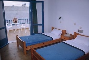 Friday Hotel