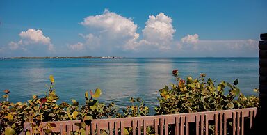 Hotel Punta Faro