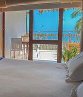 Hotel Punta Faro
