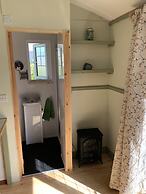 Hillcrest Hut