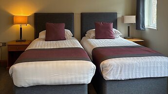 St David's Cross Hotel