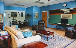Sherman Inn