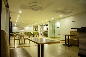 The Candela Hotel